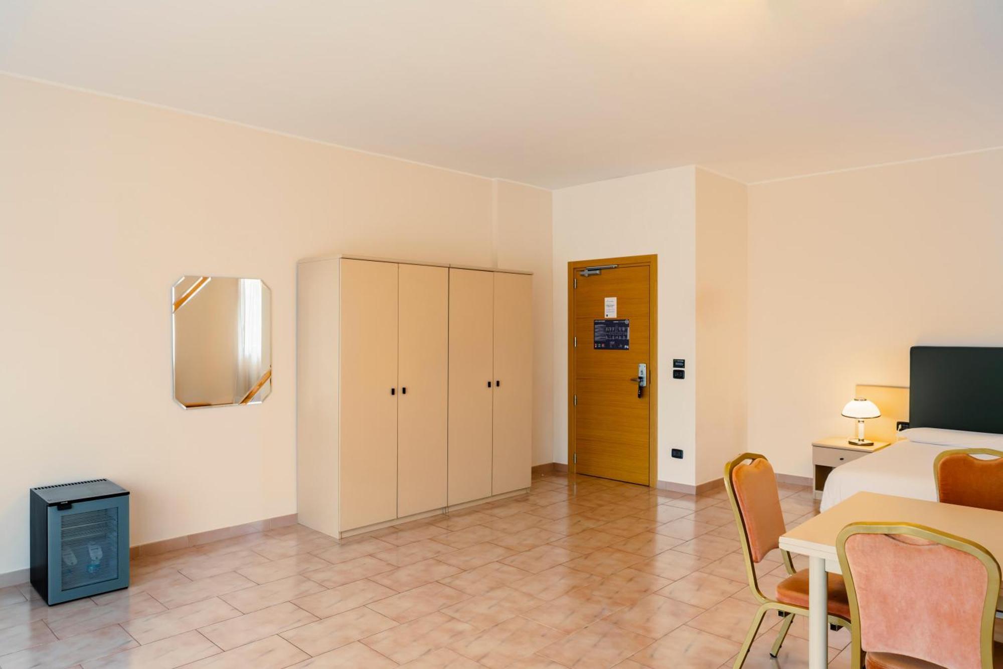 B&B Hotel Bari Rondo 외부 사진