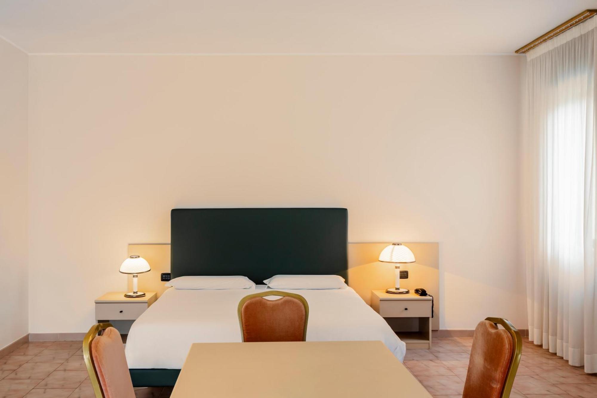 B&B Hotel Bari Rondo 외부 사진